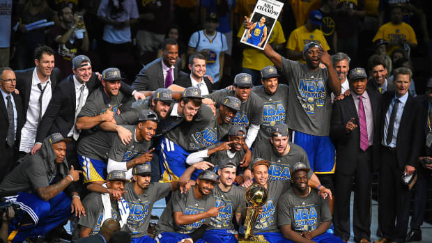 warriors-championship-picture-2015